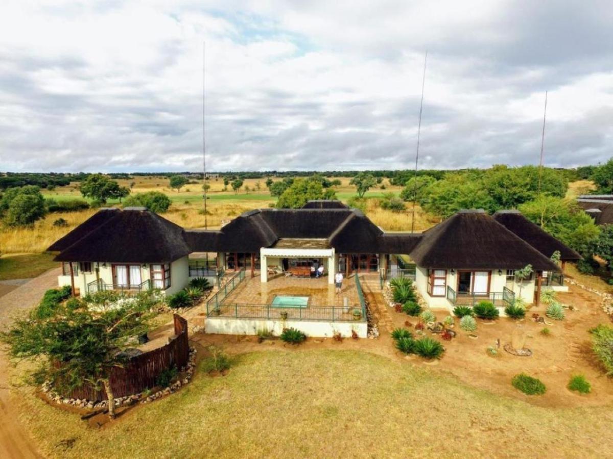 Zebula Golf And Wildlife Estate - Sparrows Nest Pax 16 - Moi Signature Luxury Villa Mabula Game Reserve Exterior photo